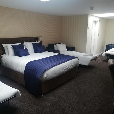 Kings Croft Hotel Pontefract Bagian luar foto