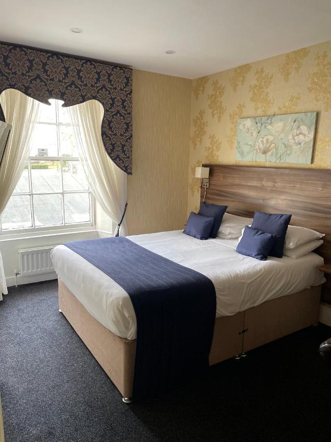 Kings Croft Hotel Pontefract Bagian luar foto