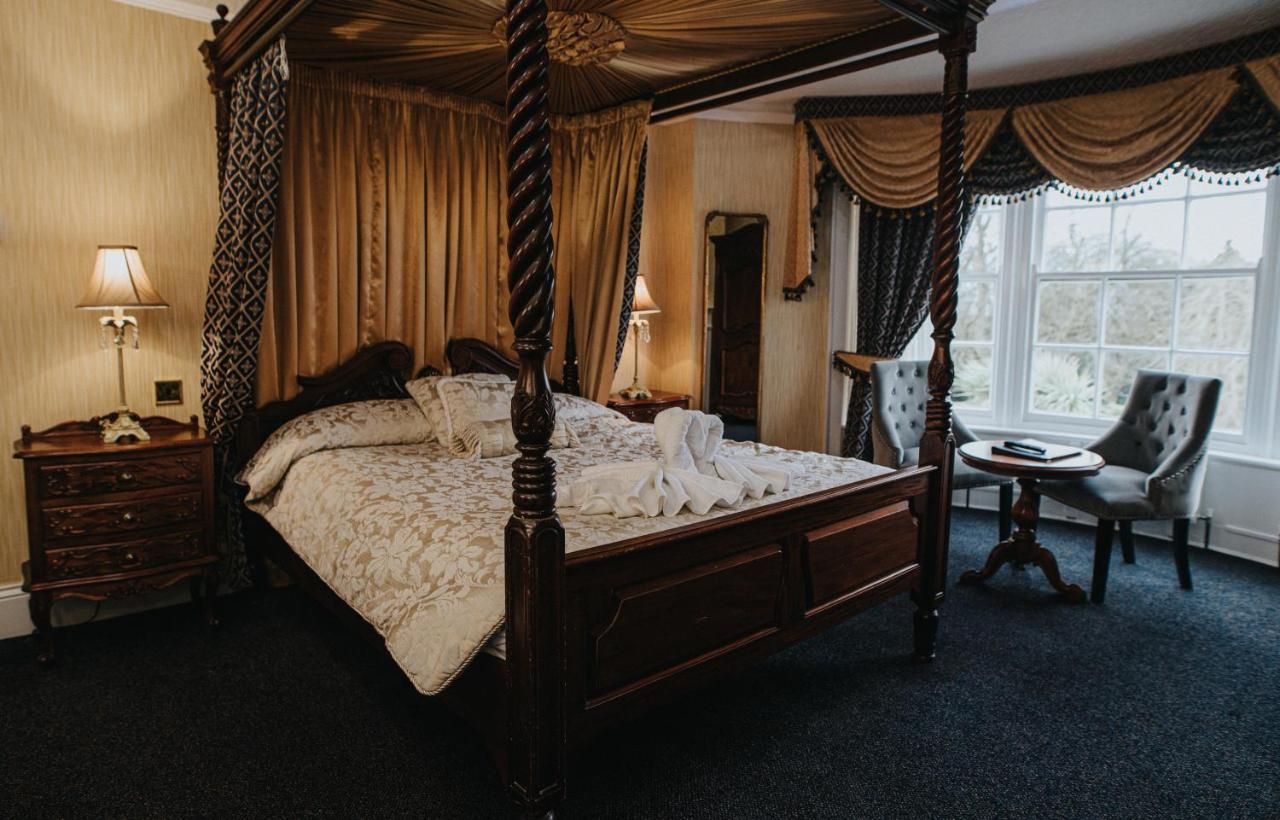 Kings Croft Hotel Pontefract Bagian luar foto