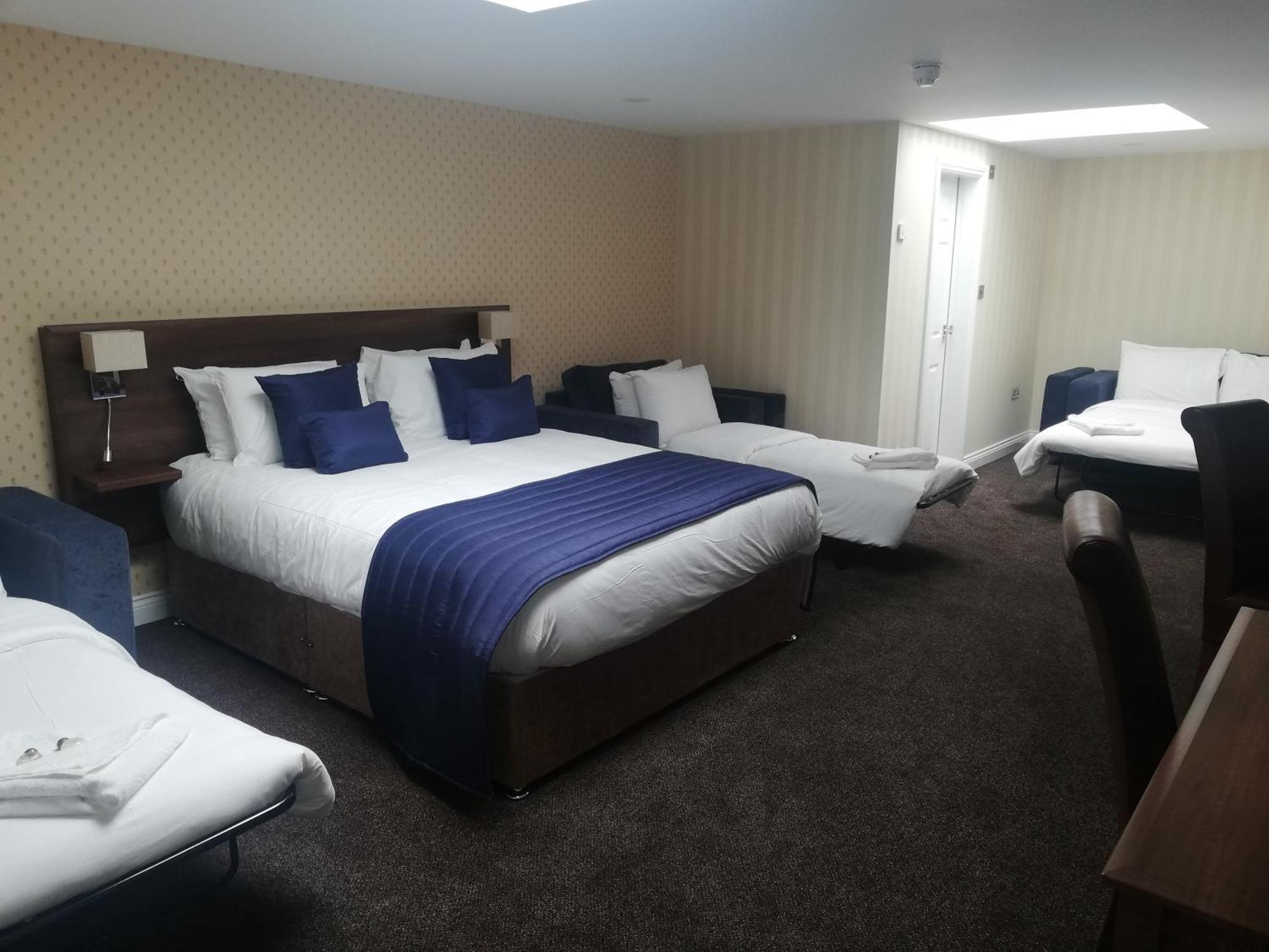 Kings Croft Hotel Pontefract Bagian luar foto